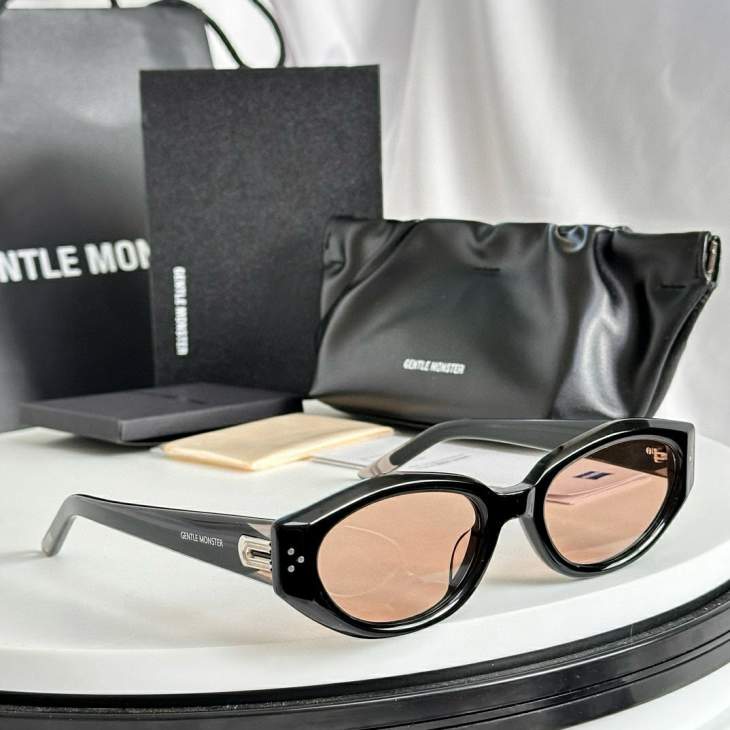 Picture of Gentle Monster Sunglasses _SKUfw58597080fw